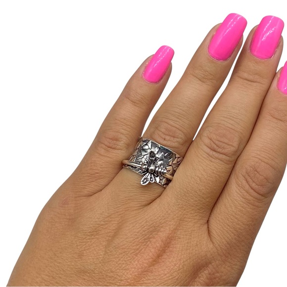 Bee Spinner Ring 925 Sterling Silver Overlay Size 6.5 Insect Spinning Wide Band - Picture 2 of 5